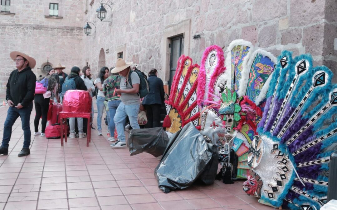 Llegan a Oaxaca artistas de Michoacán portadores de tradición