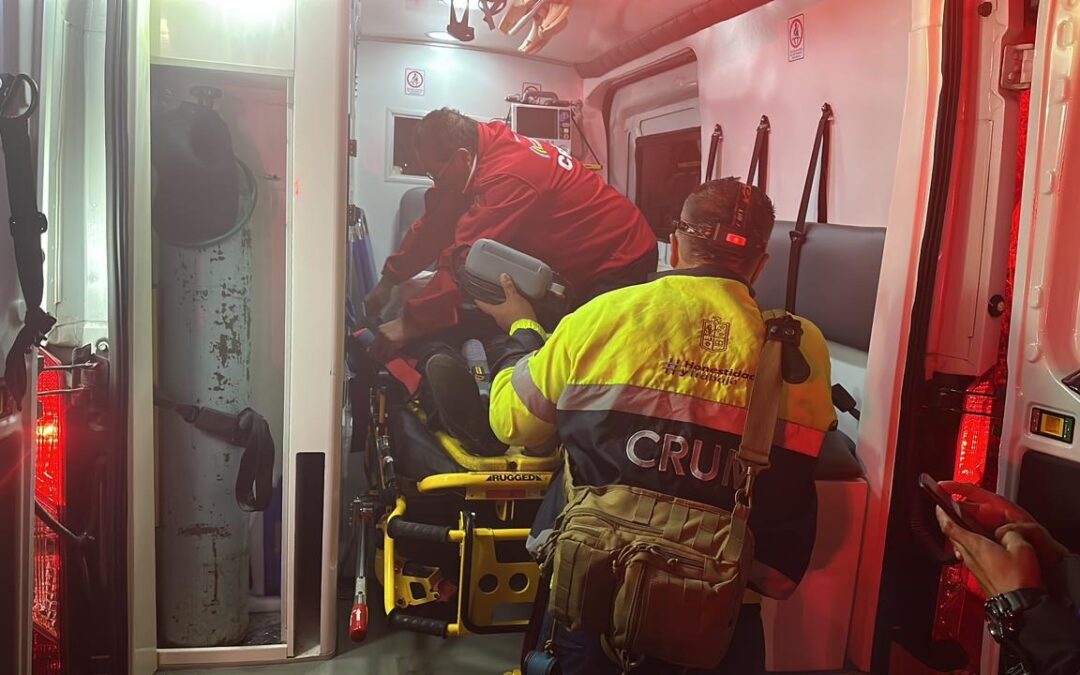 SSM traslada a 13 lesionados tras accidente en autopista Morelia-Zinapécuaro