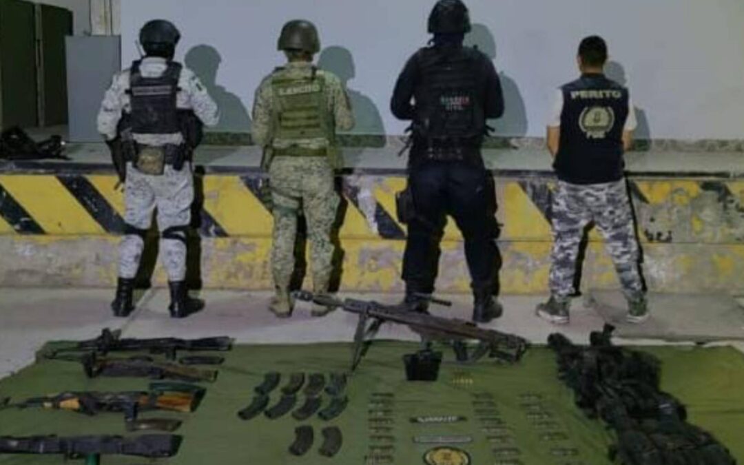 En Múgica, la Guardia Civil, Ejército, y GN, aseguran en operativo armamento de alto poder