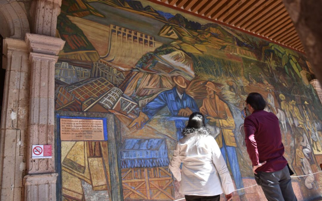 Conoce la historia de Michoacán a través de los murales de Zalce