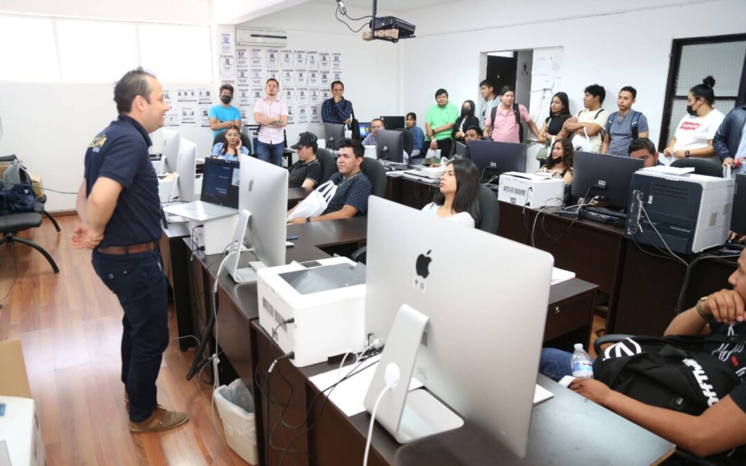 Recibe FGE a estudiantes de la UNID Campus Morelia