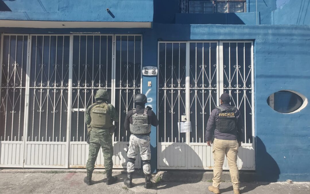 En cateo realizado en Morelia, asegura Fiscalía General sustancias ilícitas y detiene a dos personas