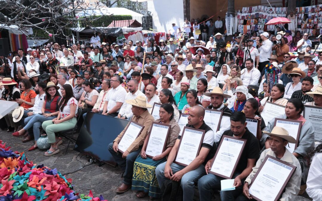 Reconocen a 178 artesanos michoacanos en el LXIII Concurso de Domingo de Ramos