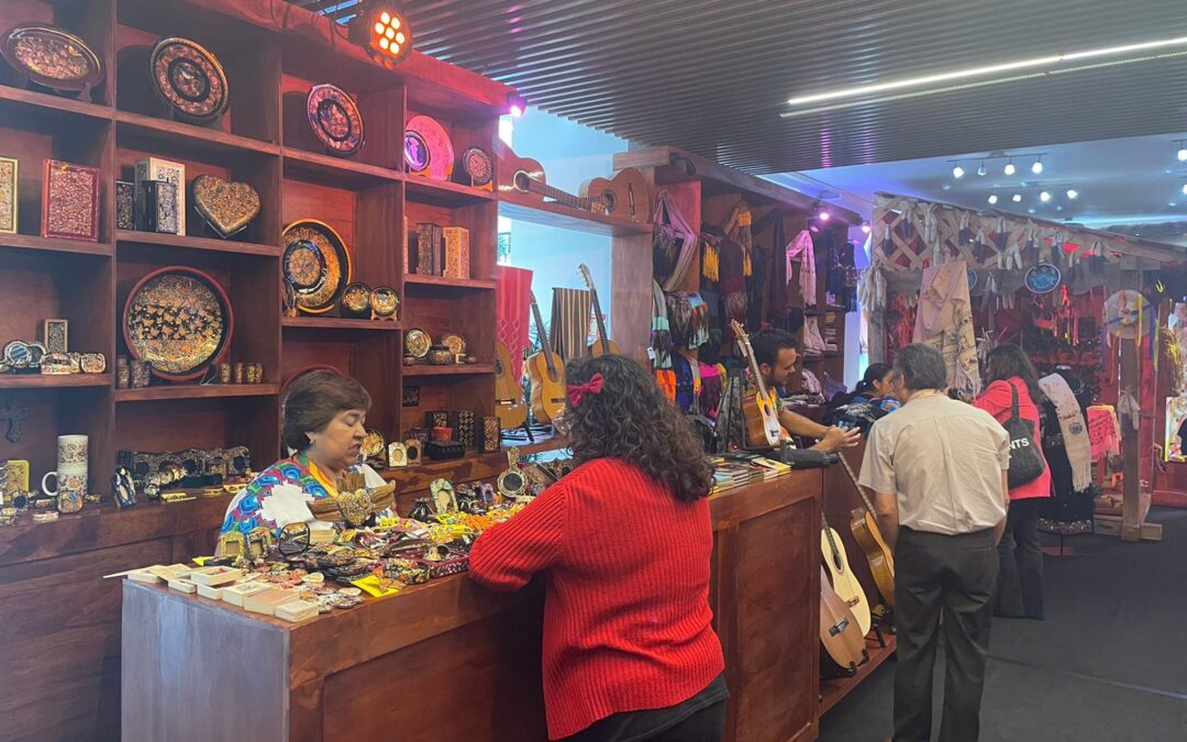 Artesanía michoacana llega a la Feria Nacional San Marcos