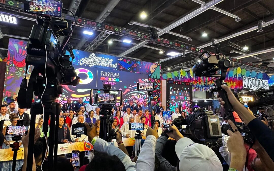 Pabellón de Michoacán enamora al Tianguis Turístico de Acapulco