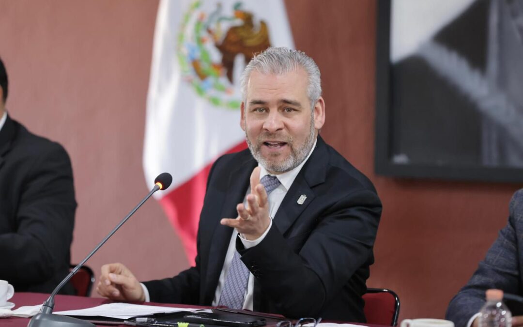 Marina revisará lago de Pátzcuaro para apoyar en dragado y desazolve: Bedolla