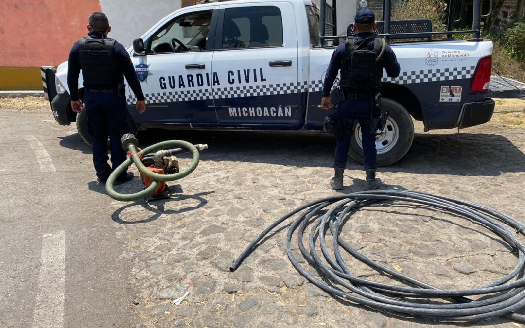 Guardia Civil clausura dos tomas ilegales de agua en el lago de Pátzcuaro