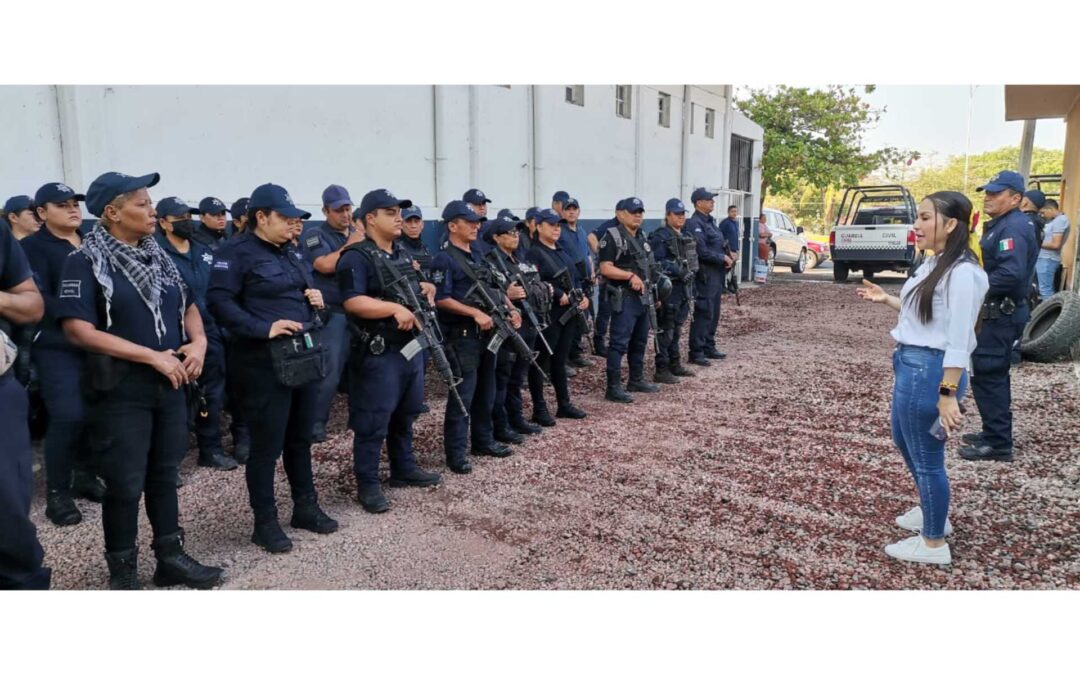 Blanca Álvarez: Por una Policía Municipal Equipada y Capacitada en Apatzingán