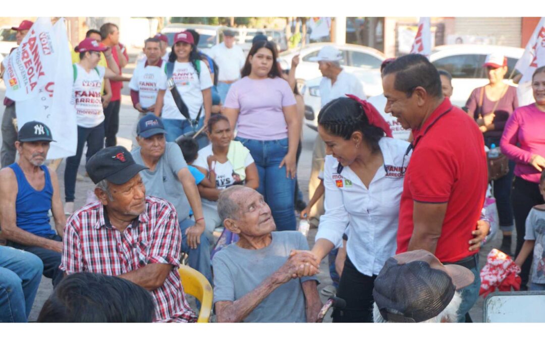 Fanny Arreola, se compromete a visitar cada rincón de Apatzingán en su campaña