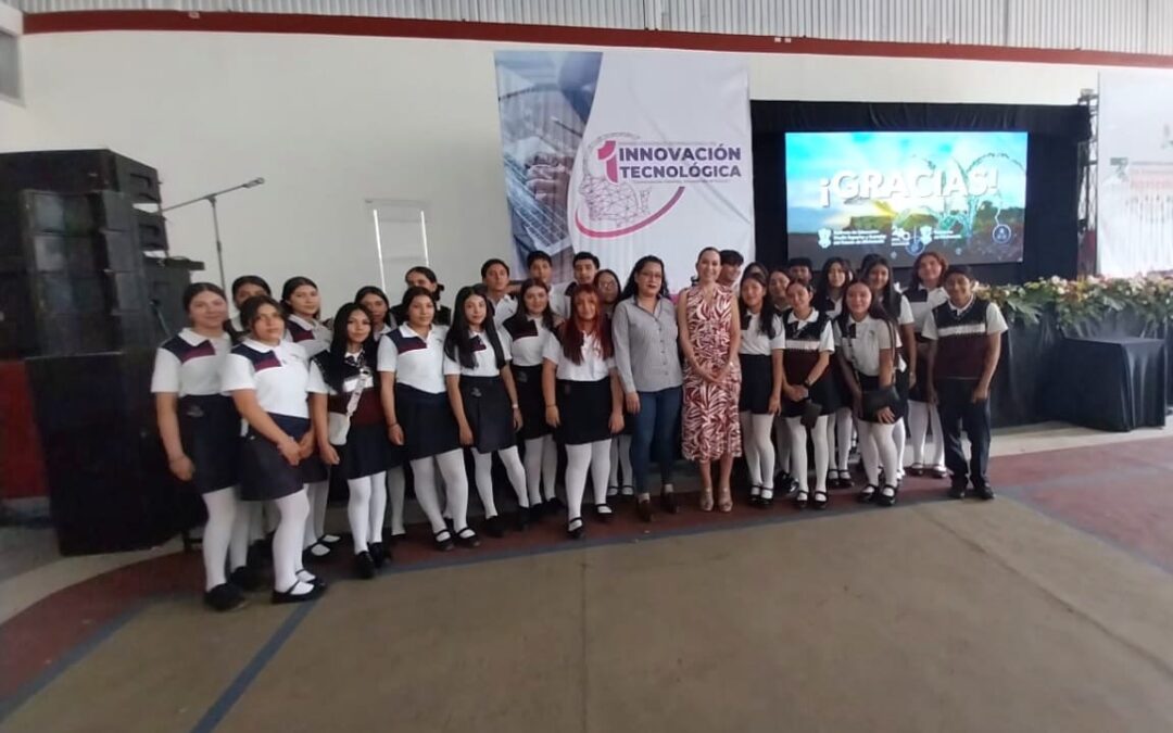 Cecytem vincula a estudiantes con sectores tecnológico e industrial