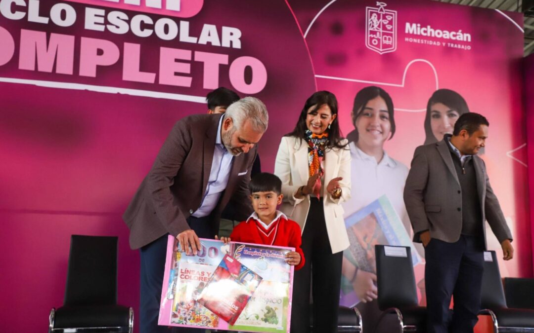 Con presencia del Gobierno de Michoacán arranca ciclo escolar en todo el estado