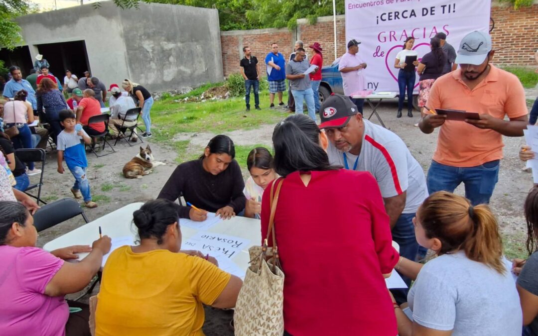 Fanny Arreola continúa recogiendo necesidades de obras y proyectos en comunidades rurales