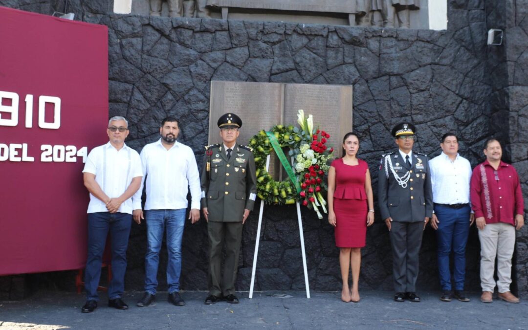 Con acto cívico y desfile deportivo Apatzingán celebra el CXIV Aniversario de la Revoluión Mexicana