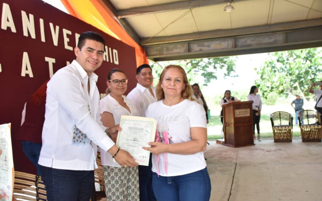 En 2024 el regidor #HugoMolina, realizó varias contribuciones al sector educativo y social de Apatzingán