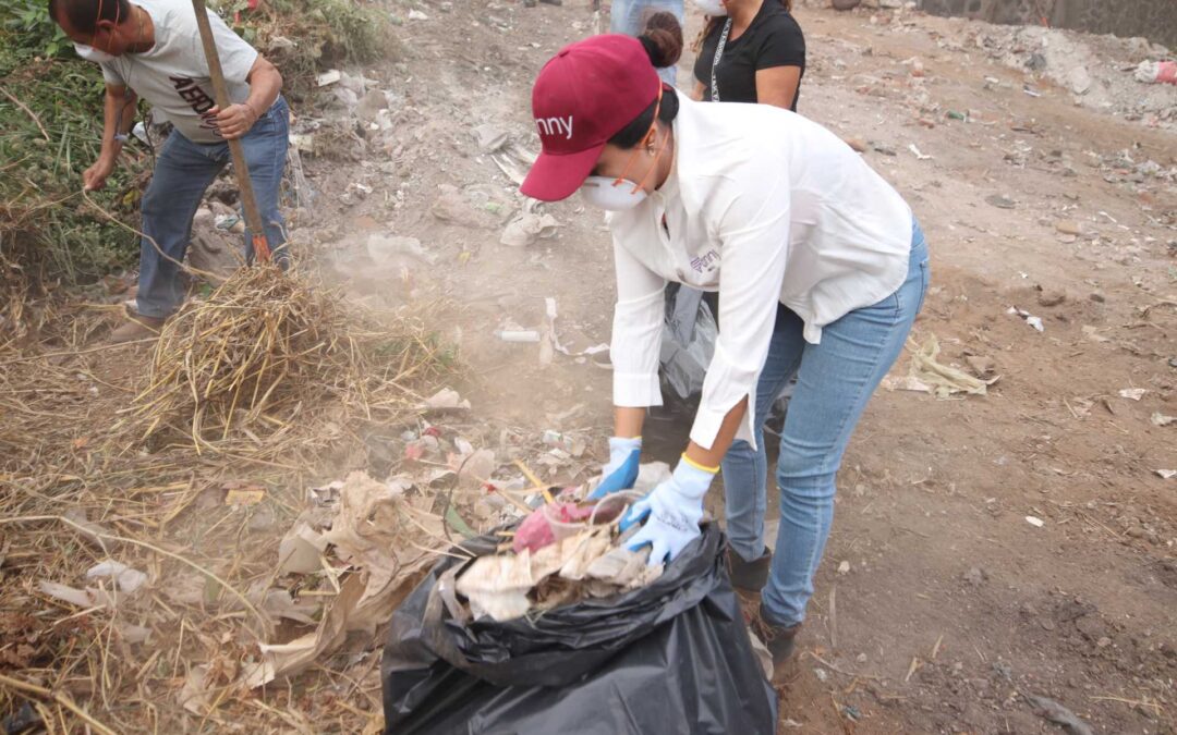 Fanny L. Arreola encabeza jornada de limpieza en el Día Mundial del Agua
