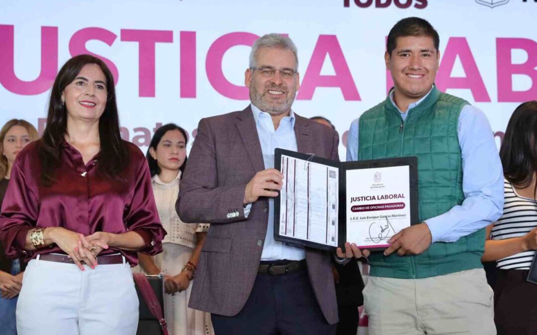 Gobierno de Bedolla le cumple a maestras y maestros michoacanos