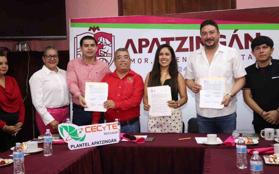 Gobierno de Apatzingán y CECYTEM Local unen esfuerzos para la Formación Dual de Estudiantes.
