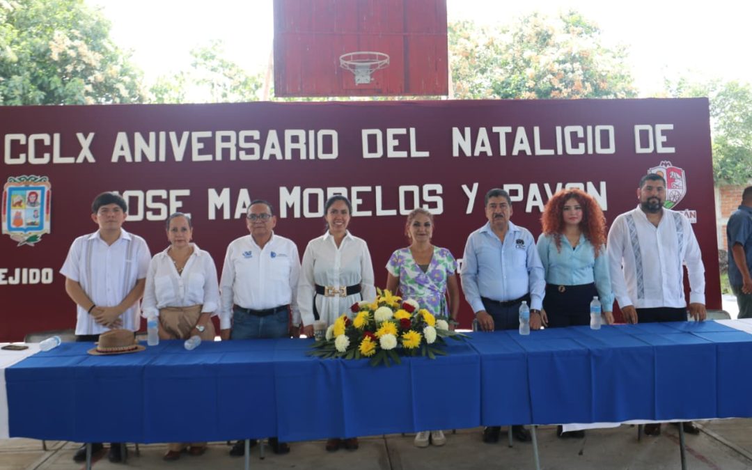 Fanny L. Arreola, celebra junto con Ejido La Concha el 260 aniversario del nacimiento del Generalísimo Morelos.