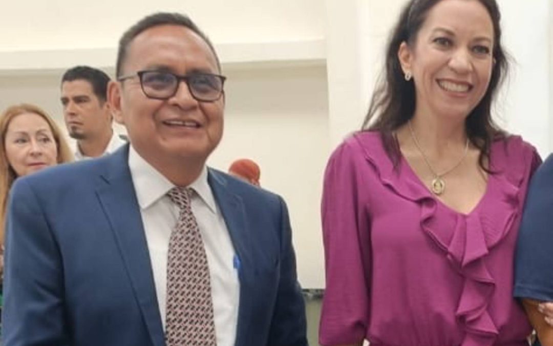 Egresados del TecNM Campus Apatzingán que concluyeron su trámite de titulación antes del 3 de octubre ya pueden recoger su título profesional