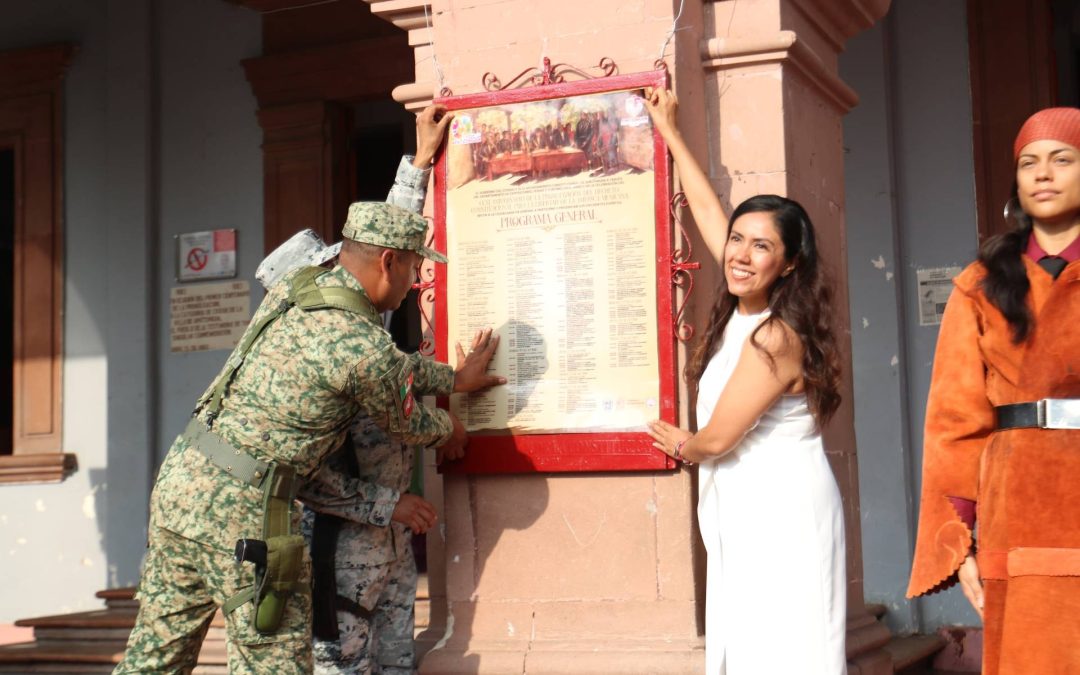 Inician las Fiestas Octubrinas Apatzingán 2025 con pega en bando solemne del programa de actividades a realizarse.