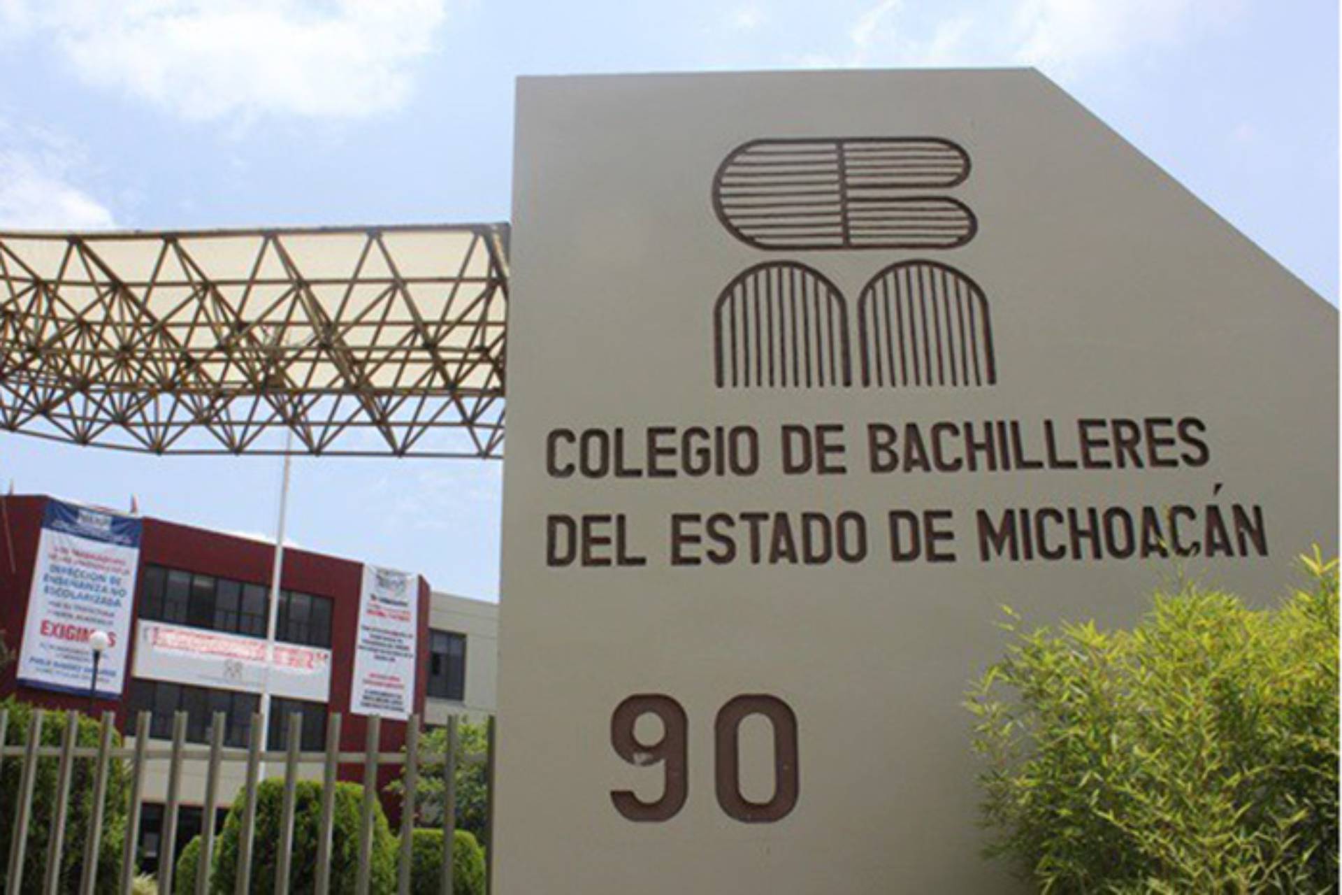 FECC obtiene vinculación a proceso contra exdirector del COBAEM por presunto uso ilícito de atribuciones