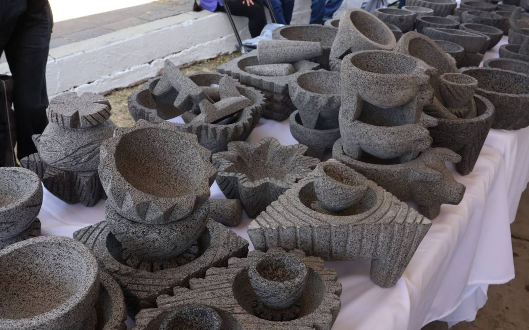 Premian las mejores piezas del primer Concurso de Lapidaria en San Nicolás Obispo