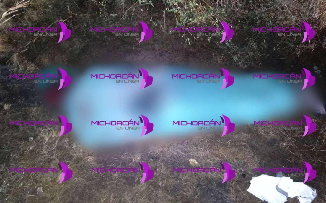 Localizan a hombre sin vida con huellas de violencia en Parácuaro