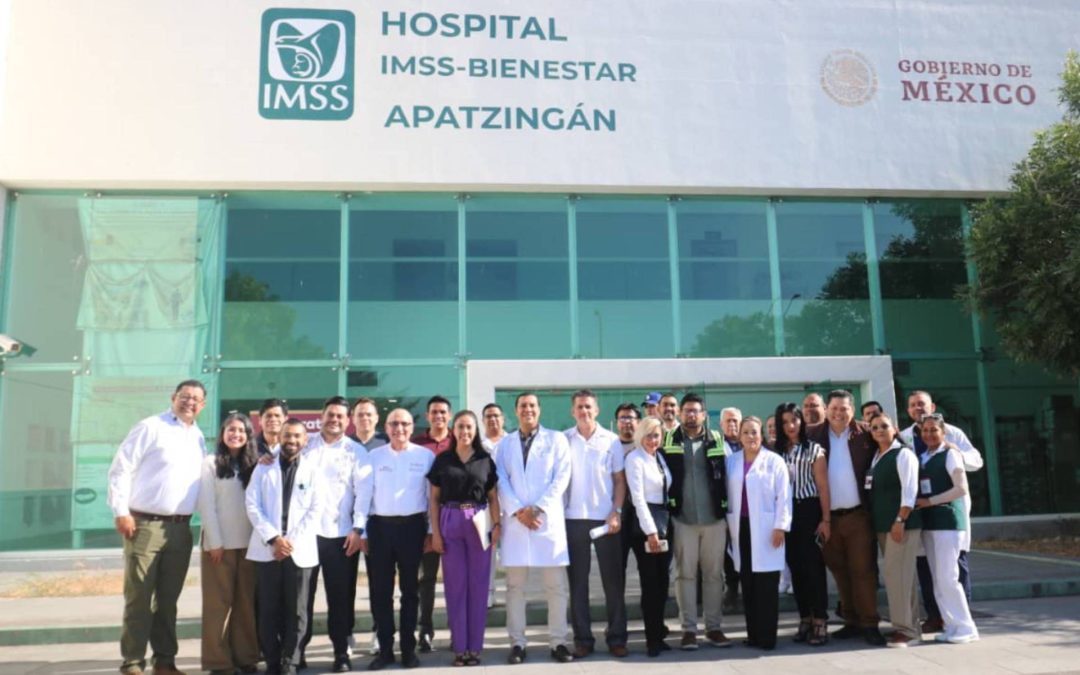 Fanny Arreola, atestigua la puesta en marcha de la primera Clínica de Especialidades Toxicológicas en la región de Apatzingán.