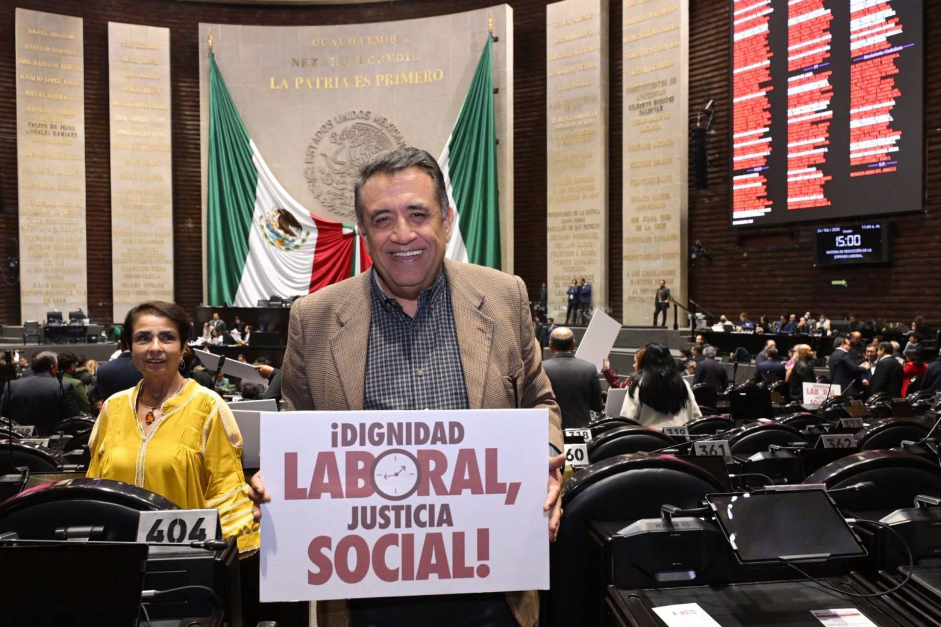 Aprueba Congreso reducción de la jornada laboral a 40 horas: Cruz Lucatero.