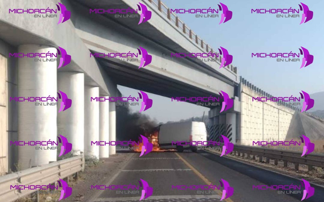 Bloqueos y quema de vehículos en Michoacán y Jalisco tras operativo federal en Tapalpa.