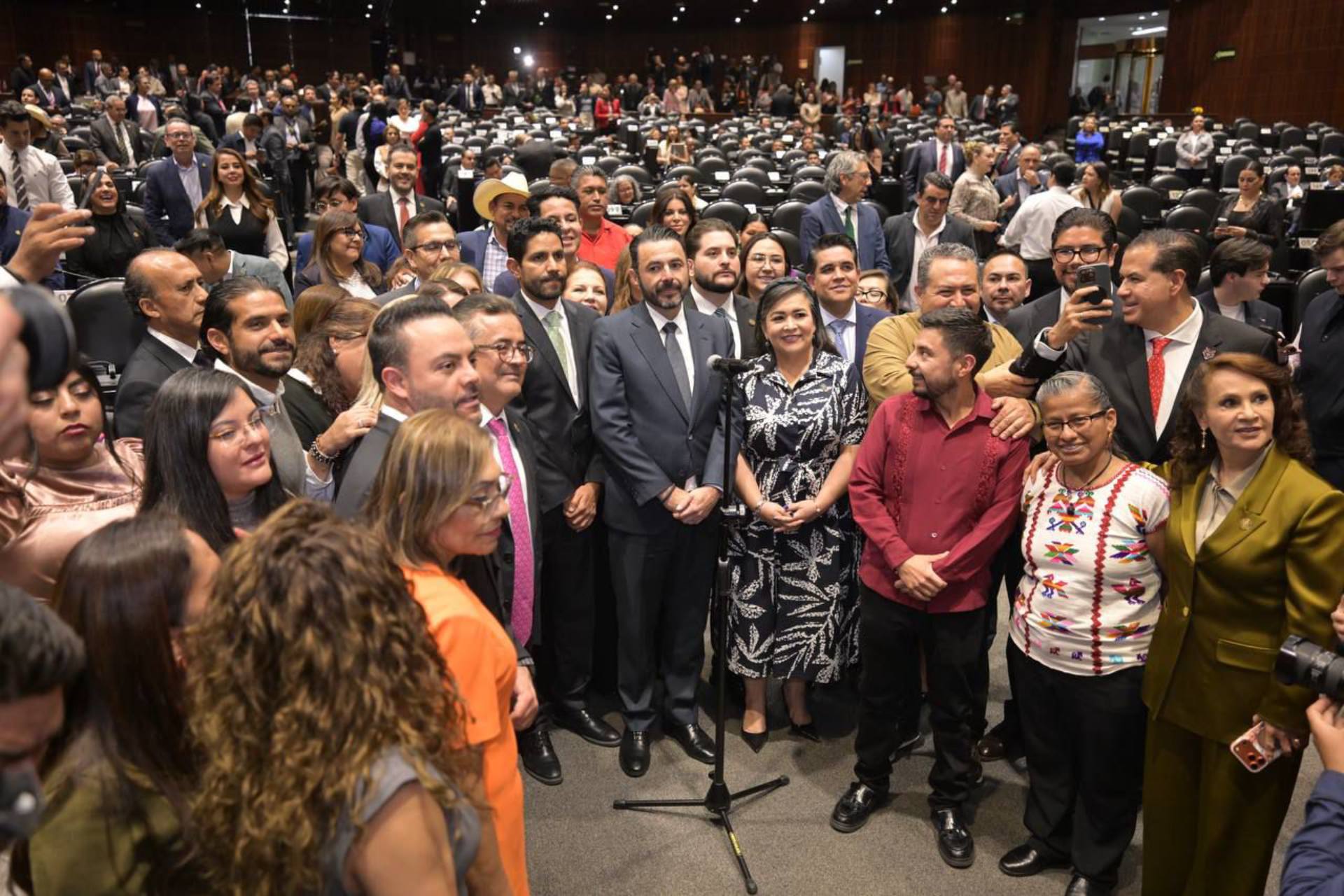 Cámara Baja del Congreso de la Unión, nombra nuevo titular de la Auditoría Superior de la Federación: J. L. Cruz Lucatero