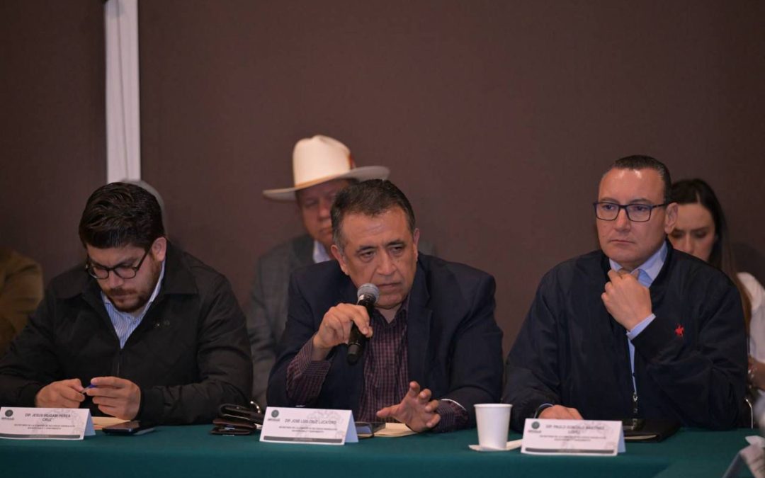 Cruz Lucatero destaca avances en Nueva Ley de Aguas.