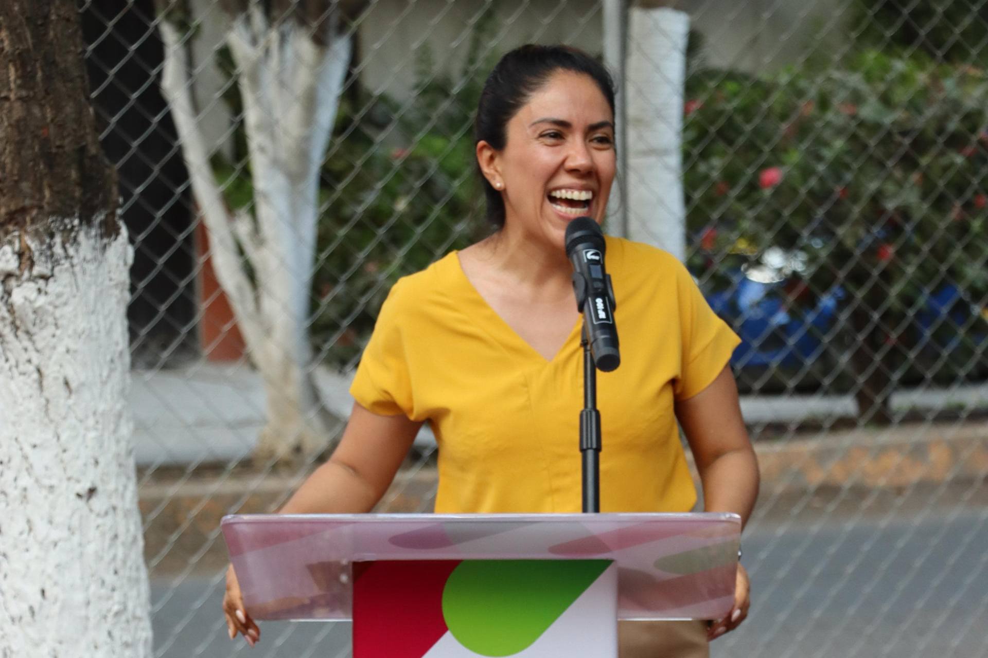 Fanny L. Arreola, inaugura microparque en la colonia Ferrocarril; un espacio público más,recuperado.