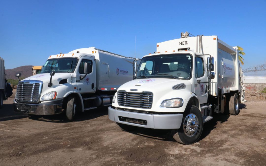 Gobierno de Apatzingán fortalece el servicio de aseo público con entrega de nuevas unidades.