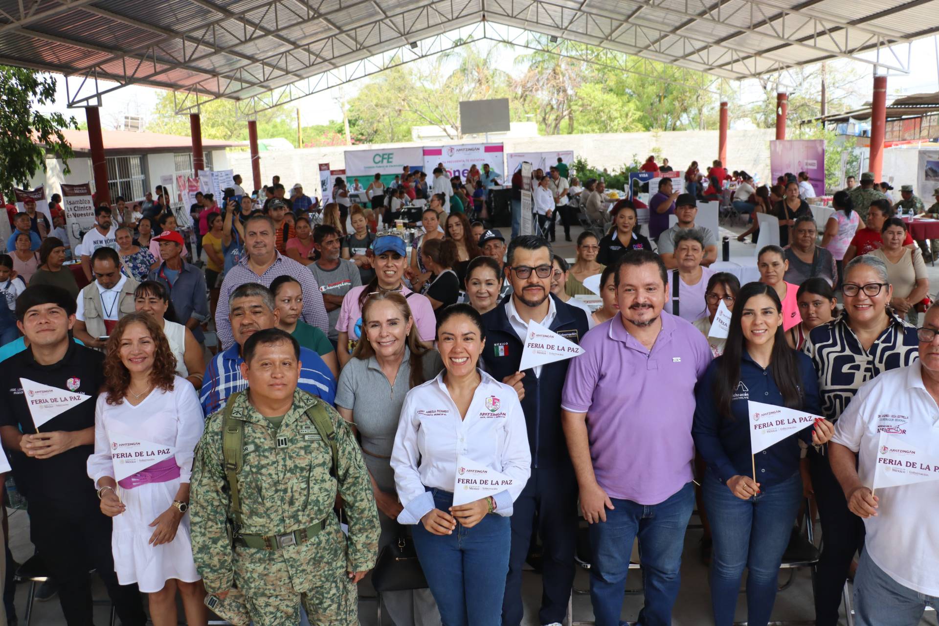 Apatzingán acerca servicios y programas a la ciudadanía con la Feria “Territorios de Paz”