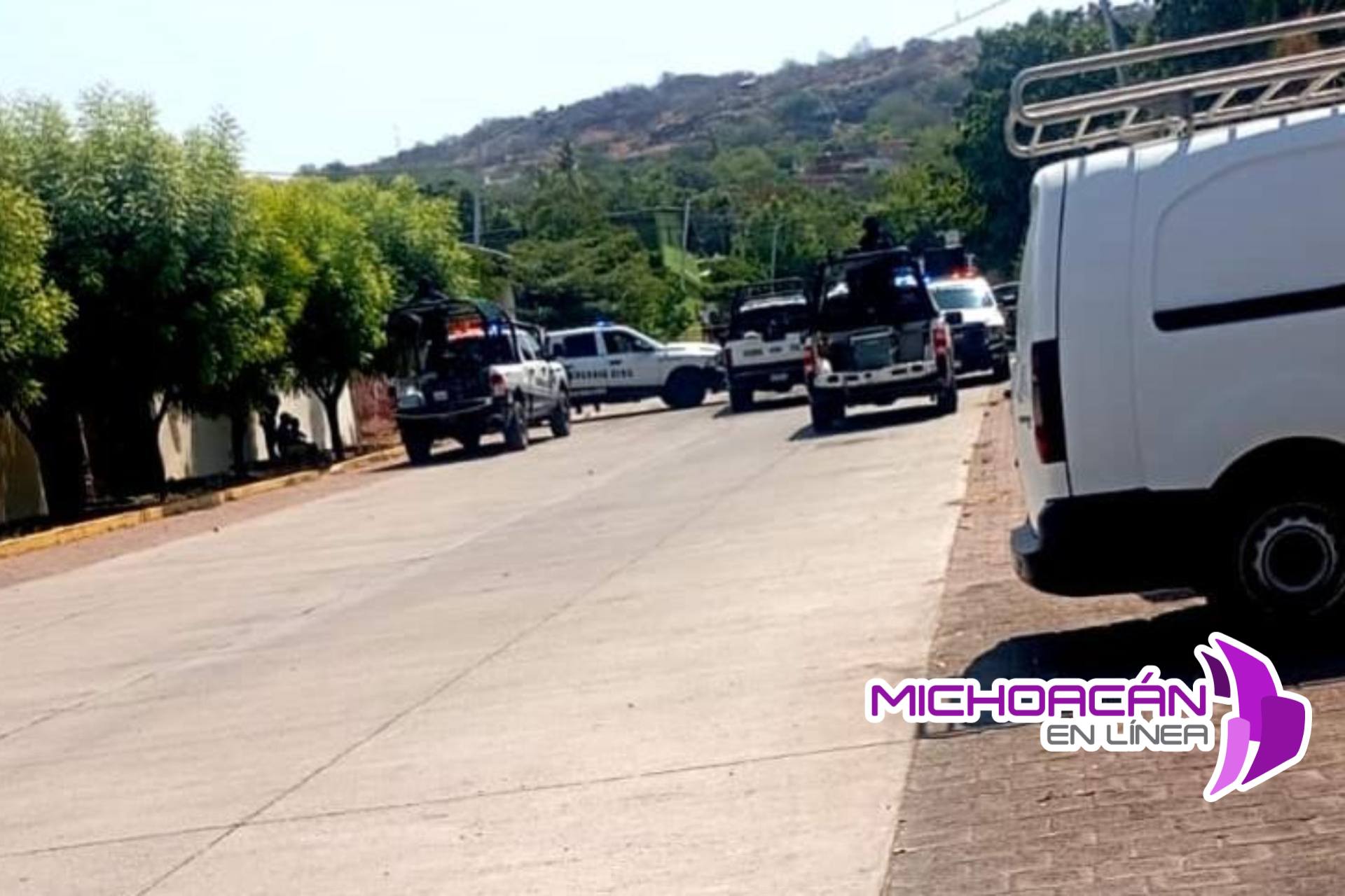 En otro ataque armado en Apatzingán, pero ahora en la colonia Lomas de Palmira, deja tres muertos.