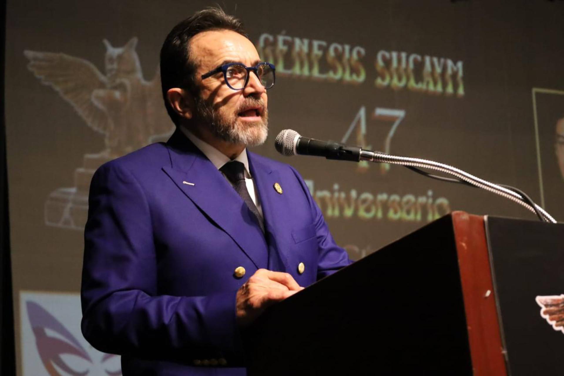 El IMSS está del lado correcto de la historia: Van Dick Puga