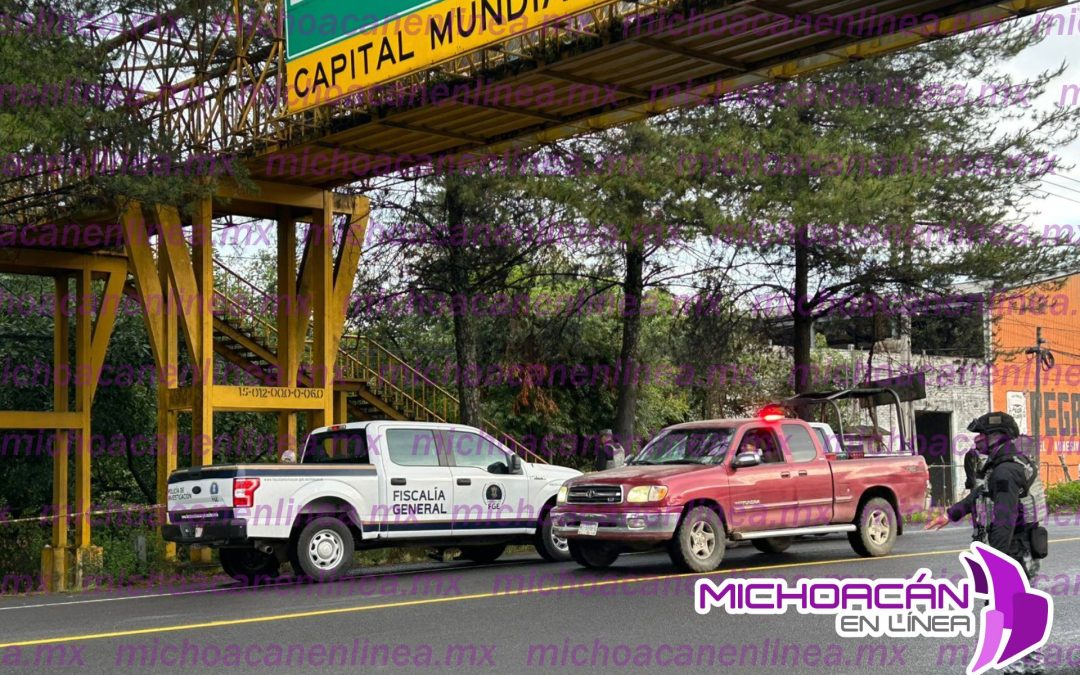 Localizan sin vida a una joven en puente peatonal de la carretera Uruapan–Paracho.